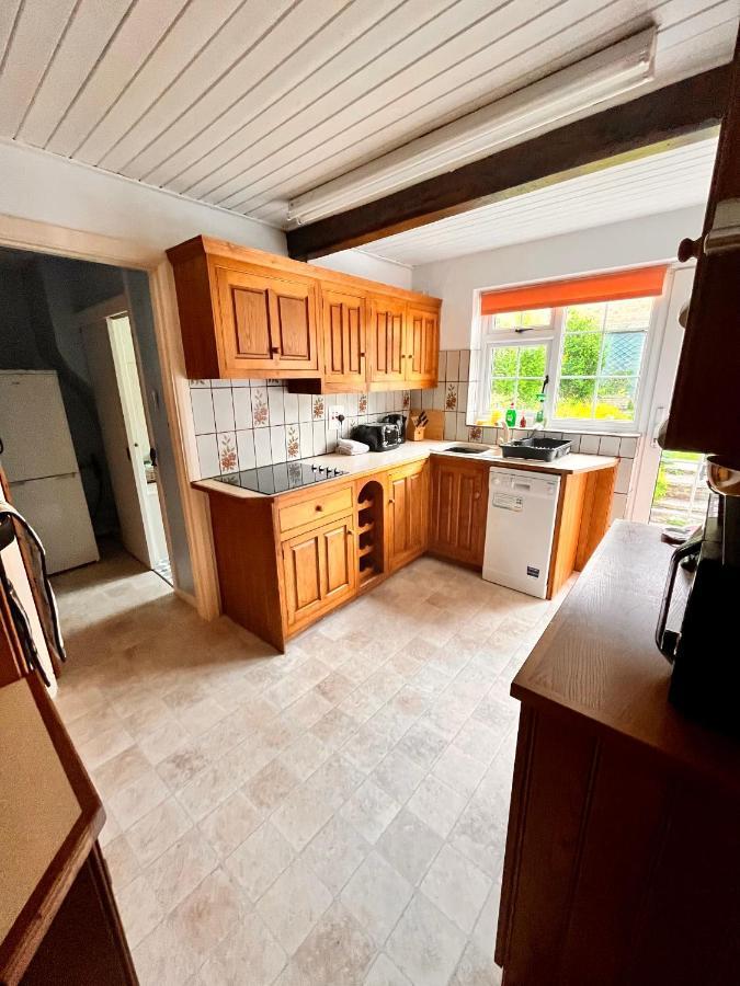 The Snuggery Cottage Taunton Exterior foto